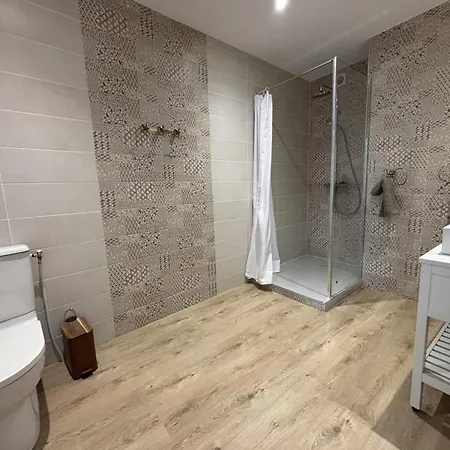 Paisible Dans Chateau Avec Jardin, Climatisation Apartment Louchy-Montfand